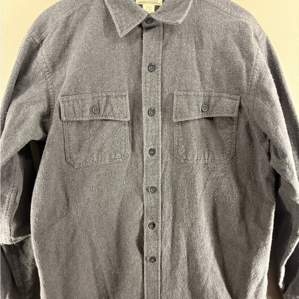 L.L. Bean Men's Button-Down Shirt Jacket in Charcoal Gray